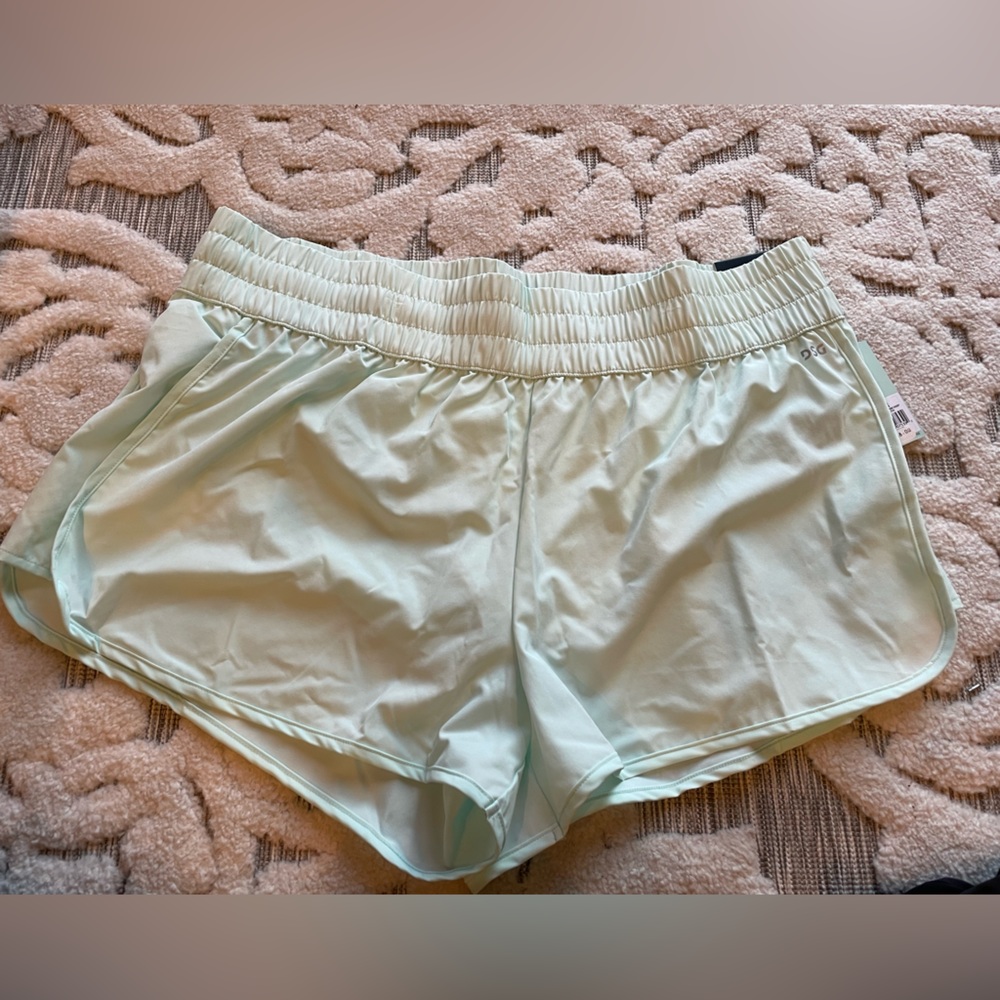 Women’s 3” Inseam High-Rise Stride 2XL Shorts